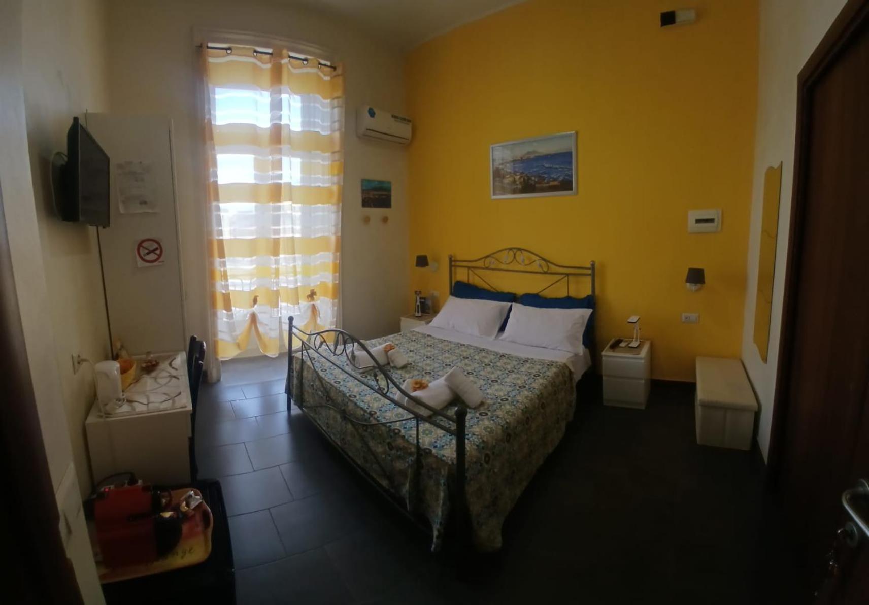 Ale Naples Holiday المظهر الخارجي الصورة